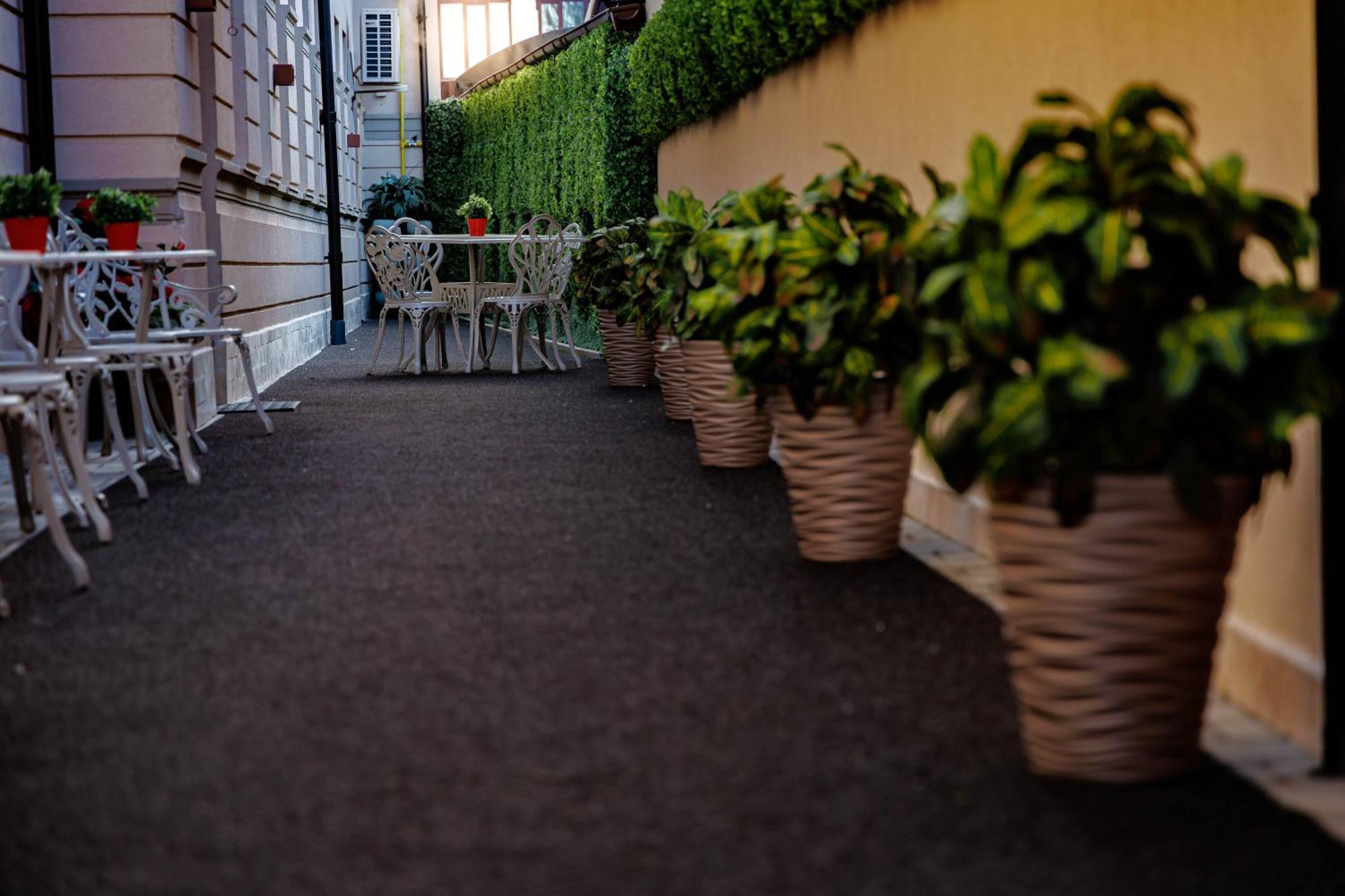 Pensiunea Infinity Târgu Jiu Exteriér fotografie