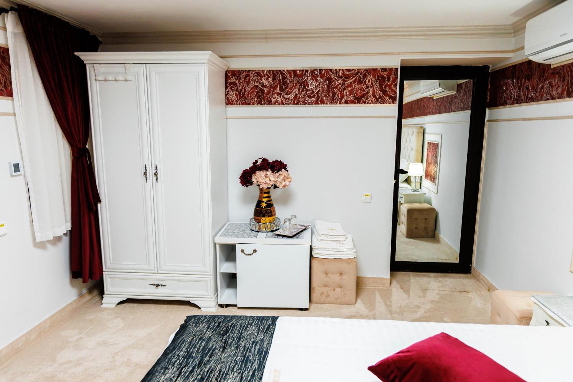 Pensiunea Infinity Târgu Jiu Exteriér fotografie